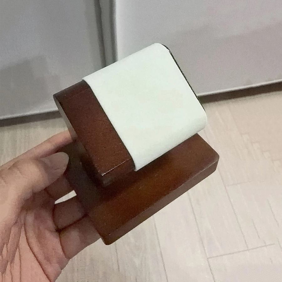 Wooden Watch Display Stand Sol - Jewelry Shop Watches recensie en prijs
