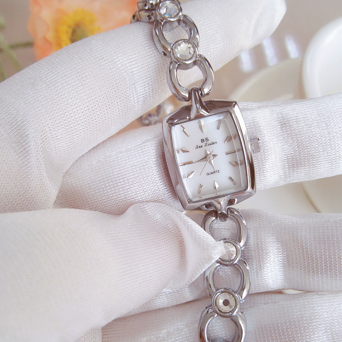 UTHAI Watch For Women Light Lu - Jewelry And Watches Luxury Brand recensie en prijs